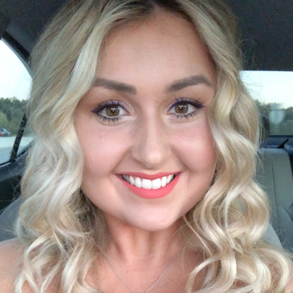 Meet your Posher, Sierra